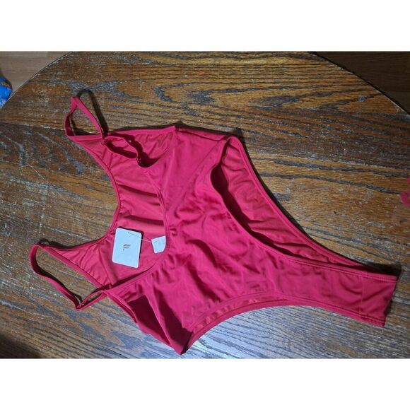 New Large Fabletics Sweet Cherry Red Low Back OnevPiece Swimsuit Bathing Suit - Picture 8 of 8